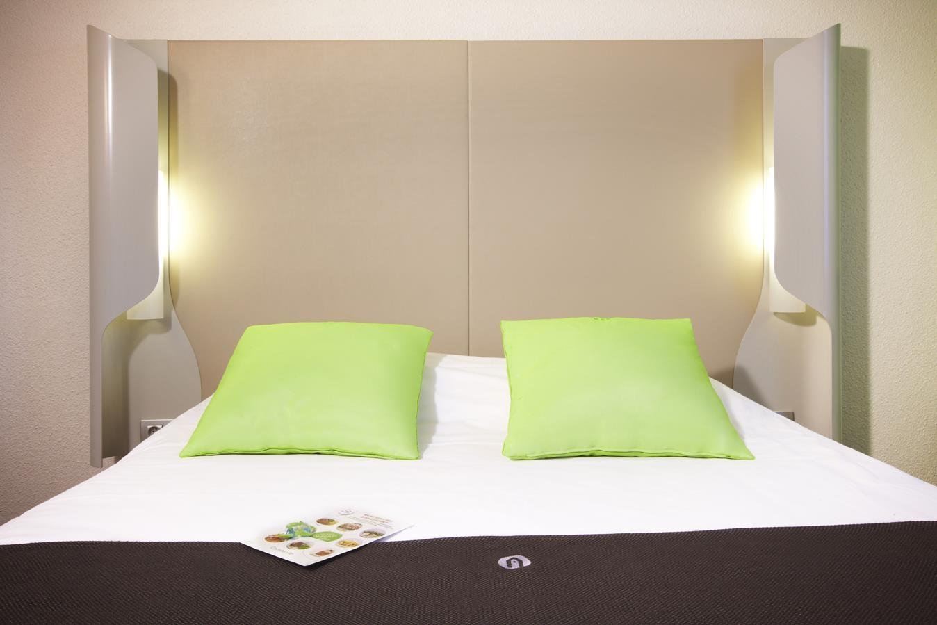 Hotel Campanile Nogent-sur-Seine Esterno foto