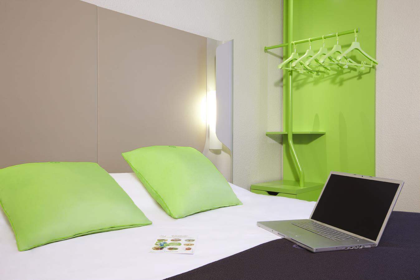 Hotel Campanile Nogent-sur-Seine Esterno foto