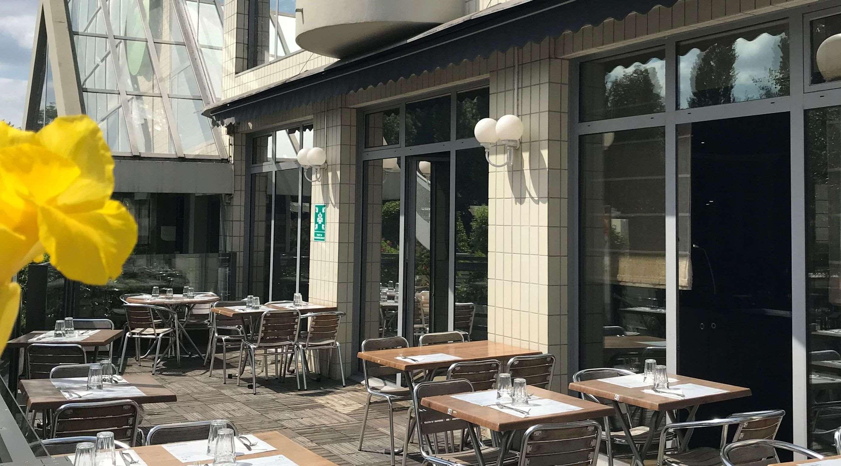 Hotel Campanile Nogent-sur-Seine Esterno foto