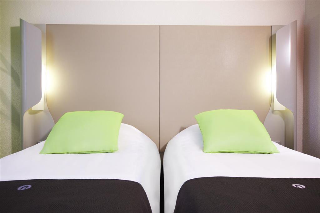 Hotel Campanile Nogent-sur-Seine Esterno foto